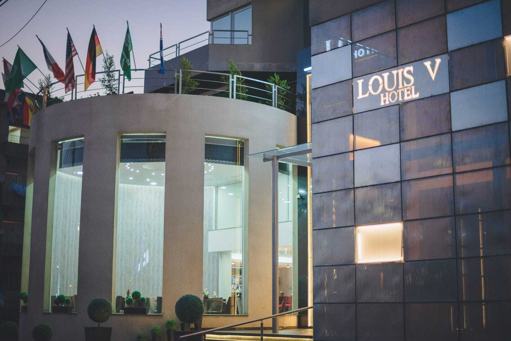 Louis V Hotel Beirut Esterno foto